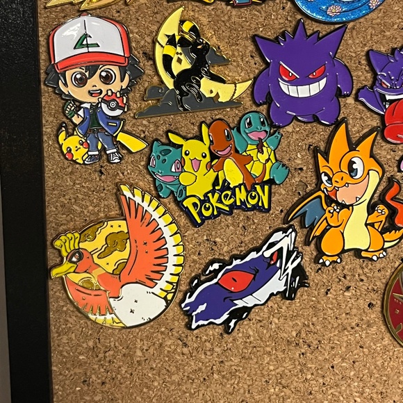 Pokemon Charmander Squirtle Pin Choice Pins Charizard Streetwear Hats Hat Brooch - Picture 4 of 8